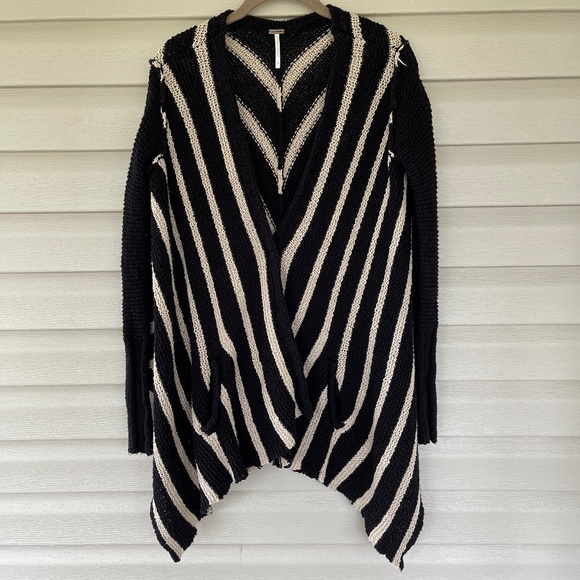 Free People Black and Cream Stripe Oversized Chunky Knit Chevron Cardigan - Picture 2 of 10